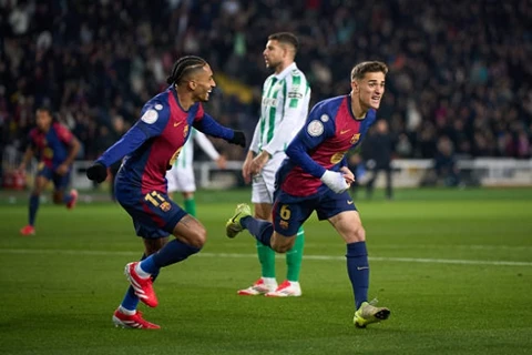 جافي يسجل.. برشلونة يتقدم أمام ريال بيتيس في كأس الملك (فيديو)